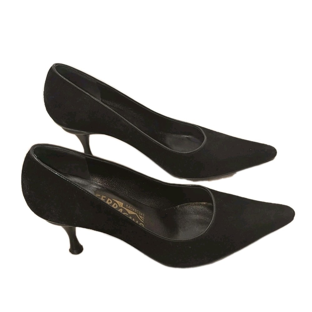 Salvatore Ferragamo Black Suede Heels Sz 5.5B GUC Classic Designer 👠✨